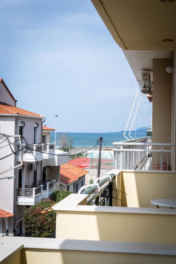 Koulas Luxury Apart By Homebrain Alexandroupoli Bagian luar foto