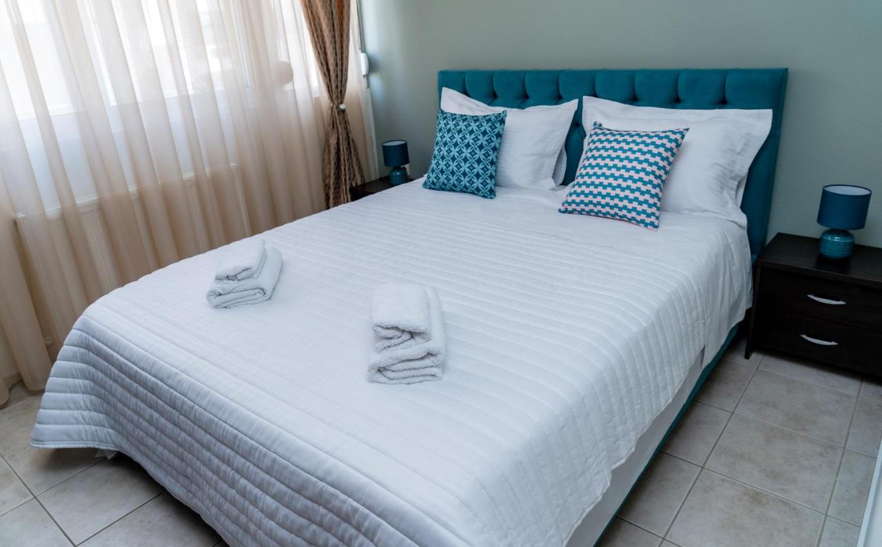 Koulas Luxury Apart By Homebrain Alexandroupoli Bagian luar foto